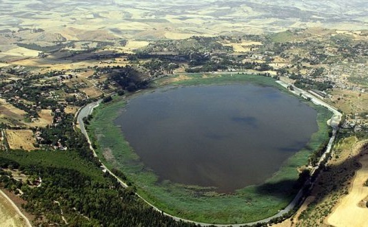 lago pergusa enna