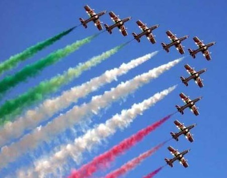 frecce tricolori 7jg3htl76q33ajjgqb97jolzhhwms8blqr8rbu58pja