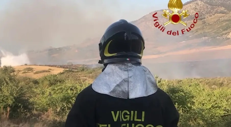 incendio carini