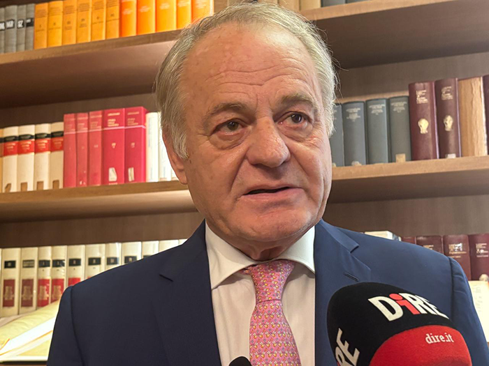 ACracolici