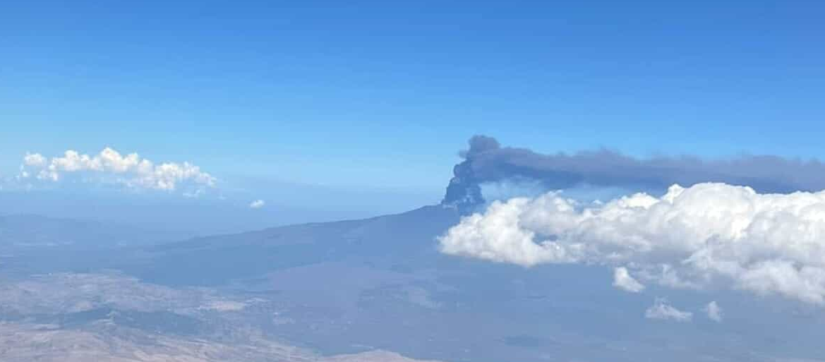 Etna in eruzione dallaereo 11 agosto 2026