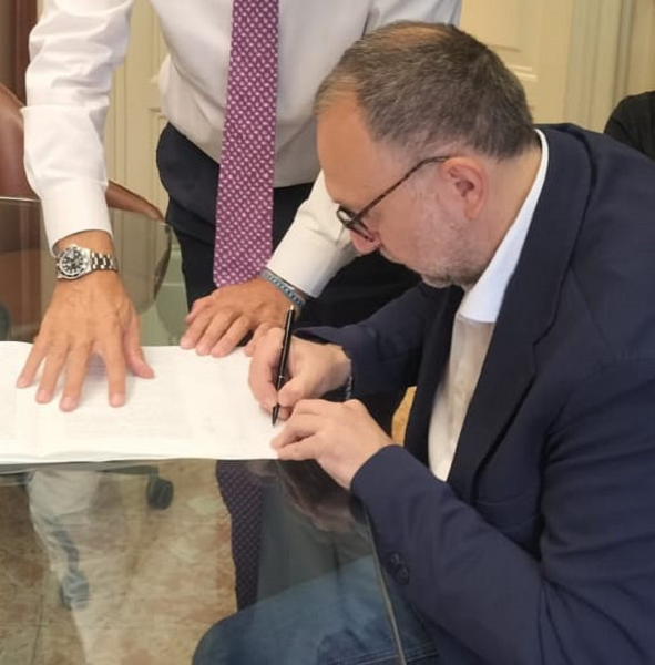 Il sindaco Giachino firma latto costitutivo