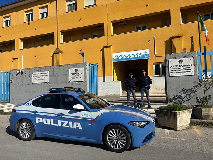 Polizia Enna Plesso Boris