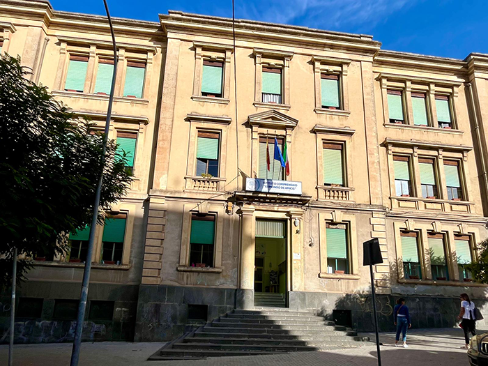 de amicis scuola