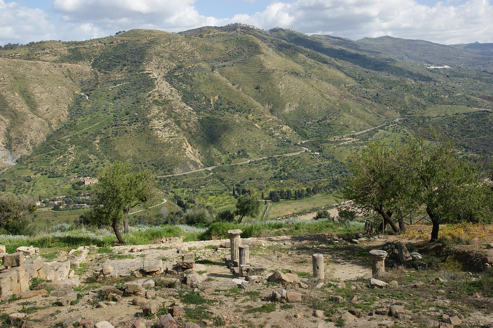 1623px 2009 03 22 03 29 Sizilien 438 Halaesa
