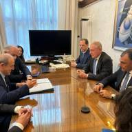 Roma - STMicroelectronics, firmato il contratto di sviluppo: 5 miliardi per rilanciare Catania e la microelettronica europea