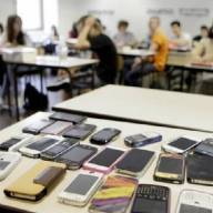Stop ai cellulari a scuola: la Sicilia era già un passo avanti. Gilistro (M5S): “Ora il Parlamento faccia la sua parte”