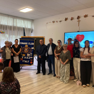 Nora torna tra i suoi compagni con una videochiamata: il gesto del Kiwanis di Enna