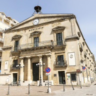 Enna, la maggioranza boccia l’emendamento Mpa: negati 100 mila euro per topi e articolisti