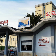 Sant’Elia, la denuncia di un familiare: «La dignità dei malati non può essere calpestata»