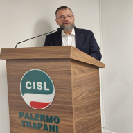 Sicilia, famiglie sempre più indebitate: boom del credito al consumo