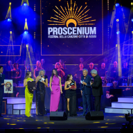 Milomaria di Piazza Armerina vince il ProSceniUm 2026: trionfo siciliano ad Assisi