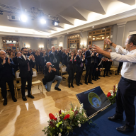 Cateno De Luca portavoce della federazione: i sindaci entrano nel progetto nazionale
